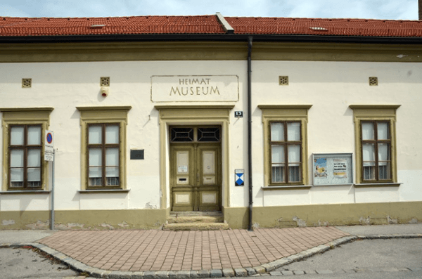 Vorschau - Foto 1 von Heimatmuseum d Stadt Neunkirchen