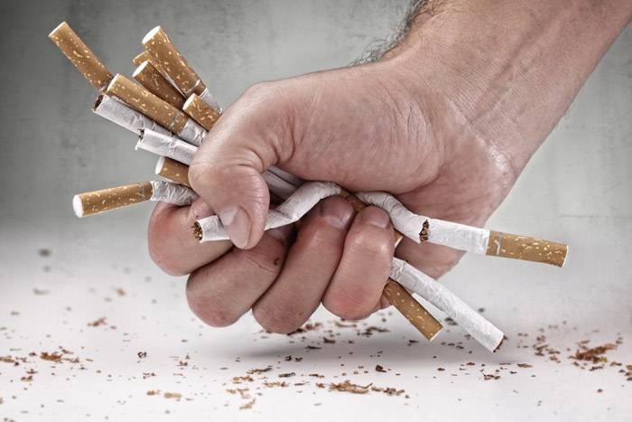 Rauchen Aufhören Stock-Fotos und Bilder - Getty Images