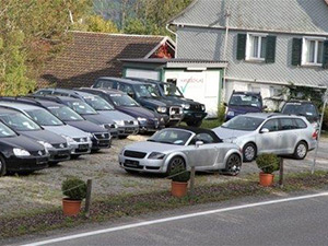 Logo HANDSCHLAG AUTOHANDEL u. KFZ-TECHNIK