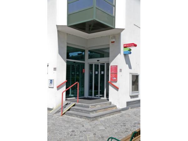 Bank Austria In 2340 Modling Herold At