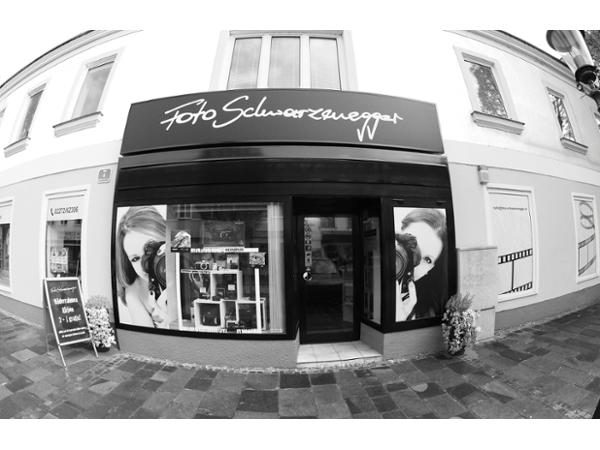 Bild 1 von Foto Schwarzenegger OG