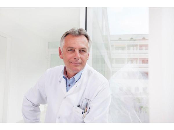 Bild 5 von Dr. Gernot Aitzetmüller