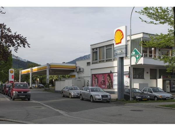 Bild 1 von Shell Tankstelle