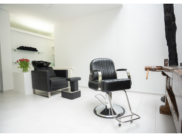 Bild 9 von Hairworld Salzburg