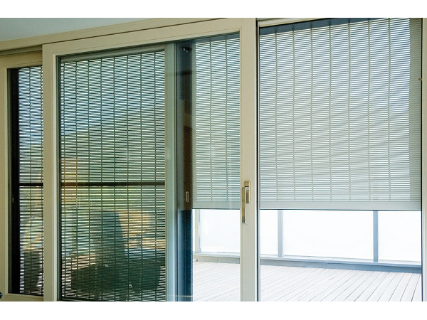 Bild 8 von Fenster und Sonnenschutz