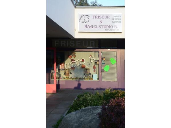 Bild 1 von Friseur und Nagelstudio B