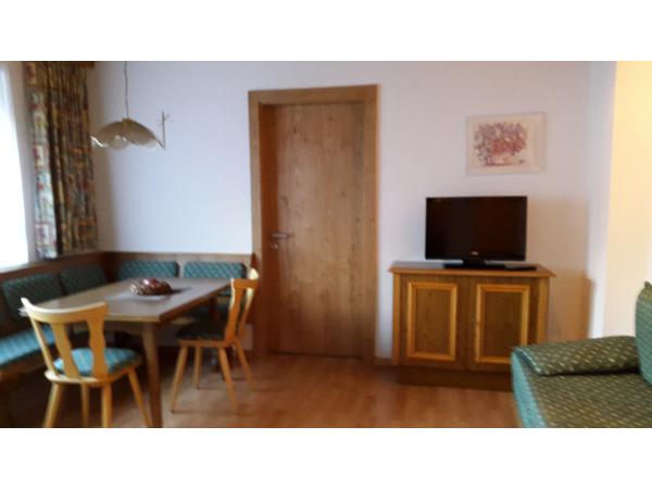 Bild 11 von Apart Lisun