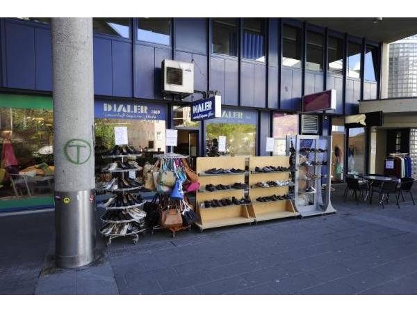 Bild 1 von Schuhhaus Dialer