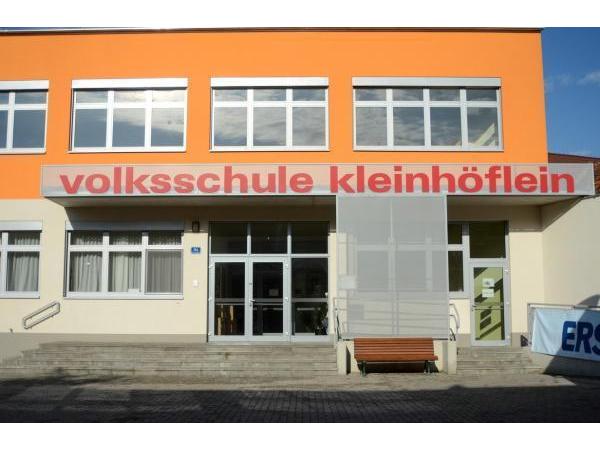 Bild 1 von Volksschule