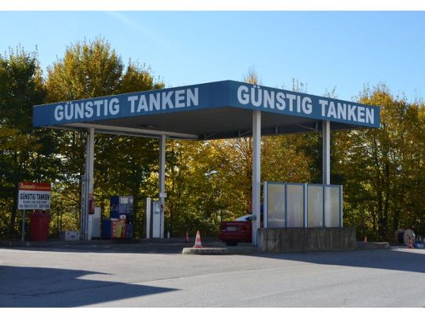 Bild 1 von IQ Tankstelle