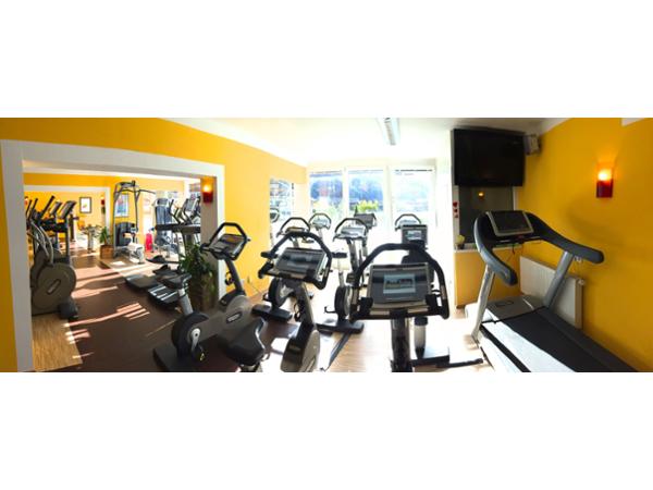 Bild 2 von Well- & Fitnesscenter Shape Bernhard Böhmer