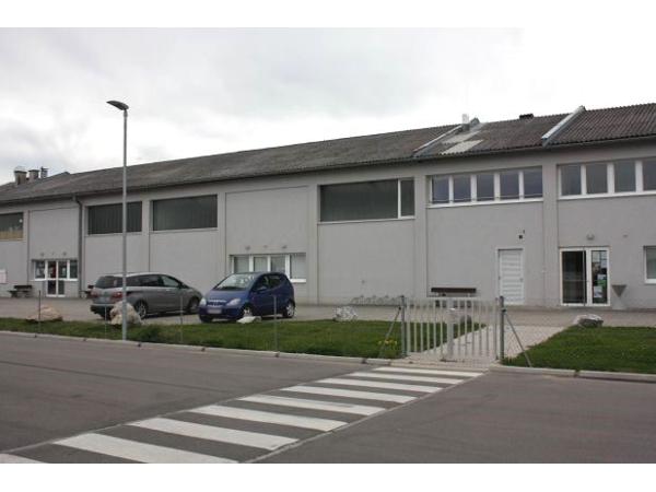 Bild 1 von Bücherei d Marktgemeinde