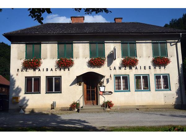 Bild 1 von Camping Lanzmaierhof