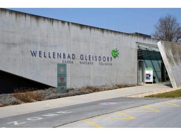 Bild 1 von Wellenbad