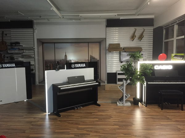 Bild 8 von Roxor Rockstore Wolfsberg - Markus Jäger e. U.