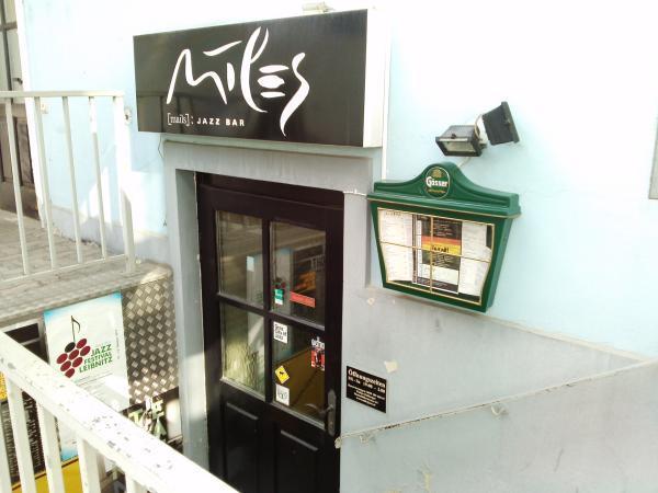 Bild 1 von Miles - Jazz Bar