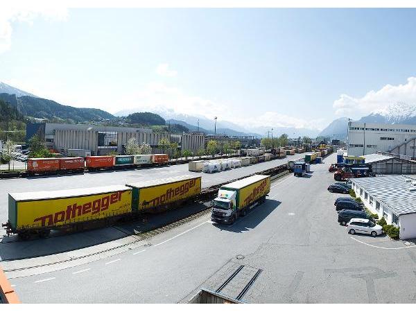 Bild 7 von Container Terminal