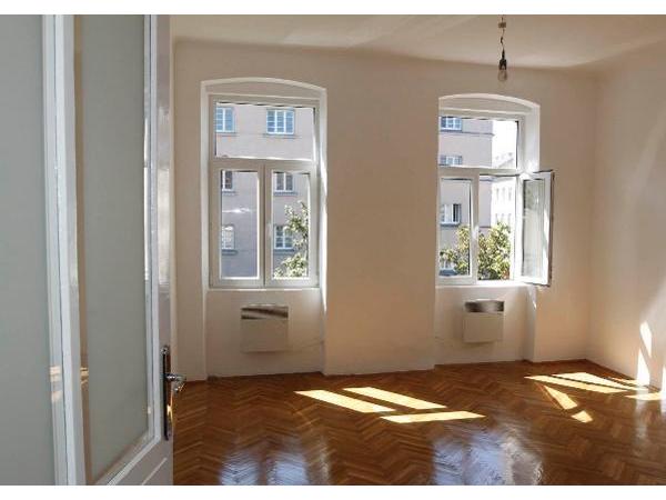 Bild 6 von IMMOcontract Immobilien Vermittlung GmbH