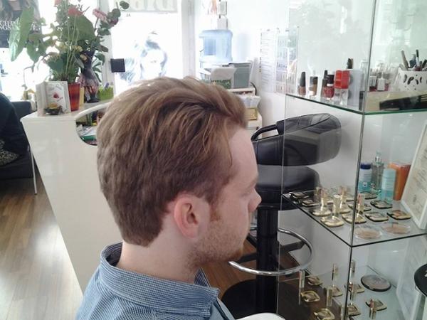 Bild 18 von Friseursalon Diba