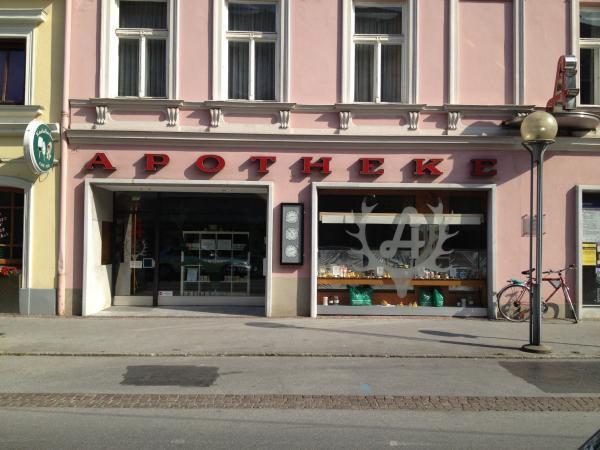 Bild 1 von Hirschen - Apotheke, Mag. Eckhard Brand KG