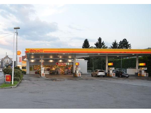 Bild 1 von Shell Tankstelle