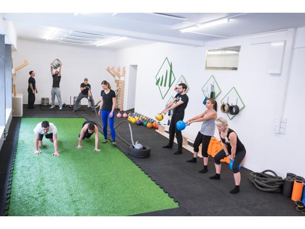 Bild 2 von rEvolution Fitness