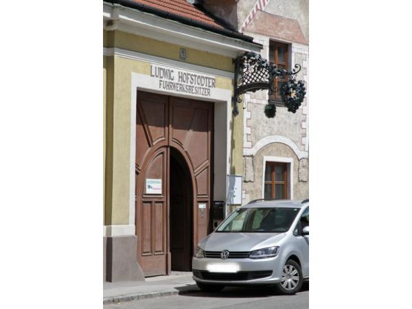 Bild 1 von Weinbau und Heurigenrestaurant