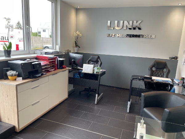 Bild 5 von LUNK Autoteile & KFZ-Technik / Autowerkstatt