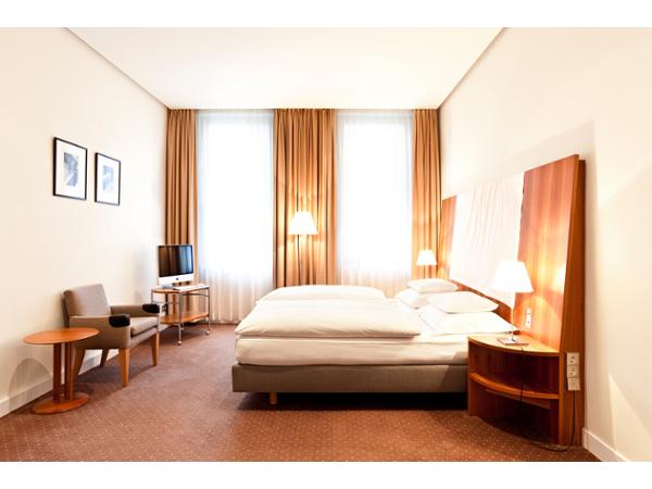 Bild 10 von Design Hotel Management GmbH