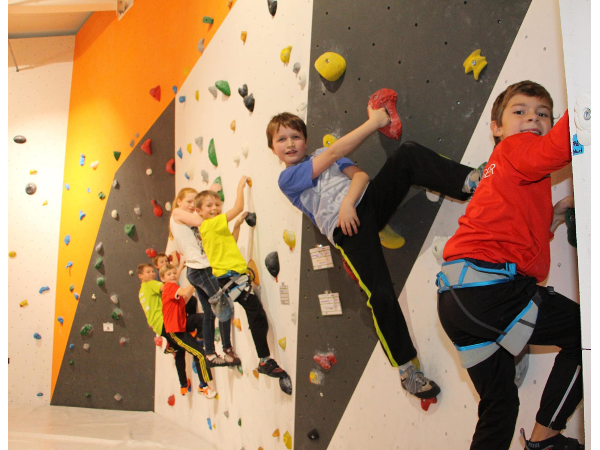 Bild 7 von Tennis & Kletterhalle Mondsee