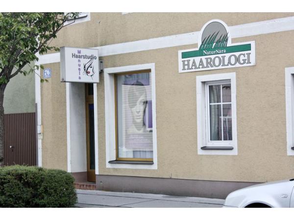 Bild 1 von Haarstudio Manuela