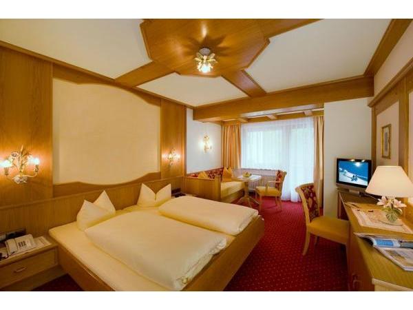 Bild 3 von Hotel Garni Alpenland - Klaus Kammerlander Gesellschaft m.b.H. & Co. KG
