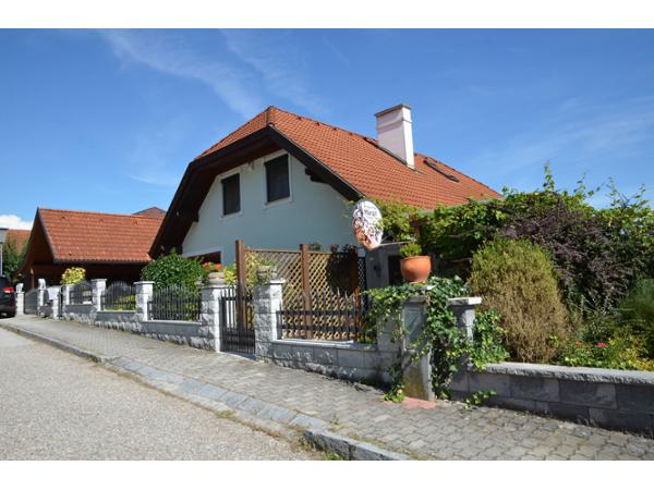 Bild 1 von Frisierstube Margit Dobler