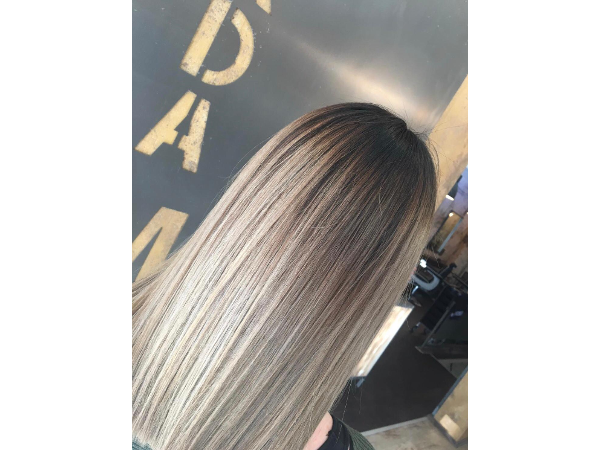 Bild 7 von Friseursalon schneidig mit Friseurteam Gerda Mühlburger