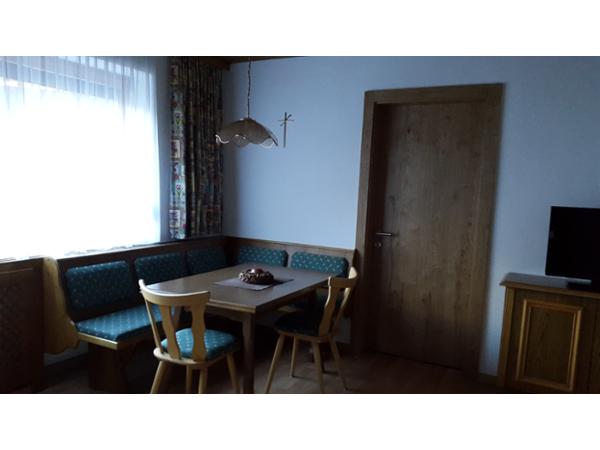 Bild 3 von Apart Lisun