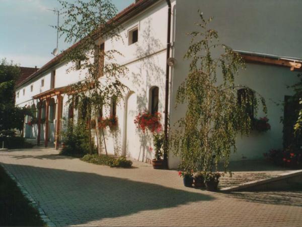 Bild 3 von Dietzl Heuriger
