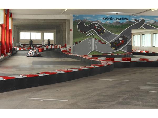 Bild 7 von Indoor Kartbahn Rosental