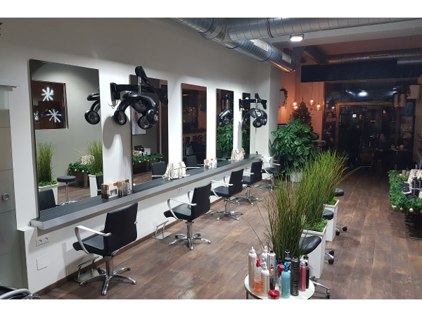 Bild 10 von I.N. rothen Haarstudio & Kaffeebar