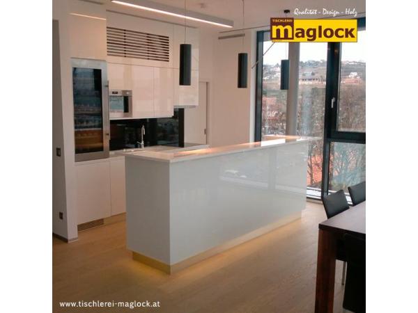 Bild 3 von Tischlerei Maglock GesmbH - innenarchitektur & handwerk