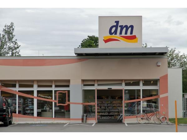 Bild 1 von dm friseurstudio