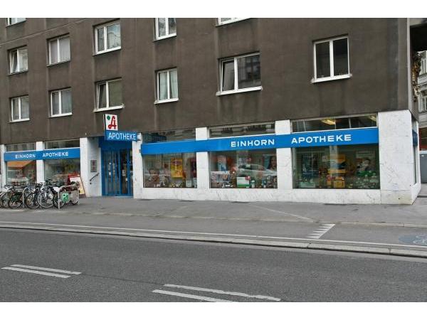 Bild 1 von Apotheke "Zum Einhorn"