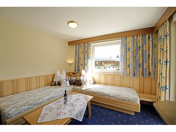 Bild 1 von Haus Sailer - Ferienwohnungen in St. Anton am Arlberg