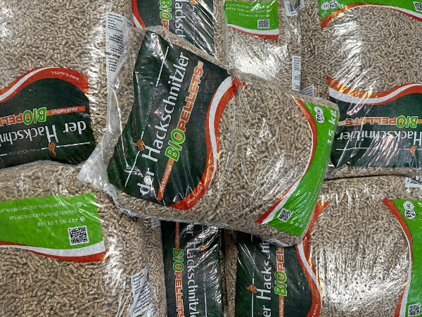Bild 9 von Franz Moser GmbH - Der Hackschnitzler | nachhaltige Bio Pellets