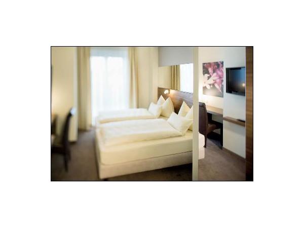 Bild 4 von Römerstube Hotelzimmer - Restaurant - Kegelbahnen