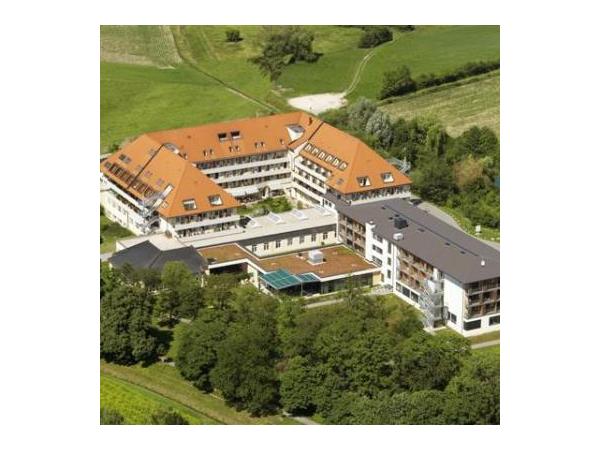 Bild 1 von Klinik Pirawarth