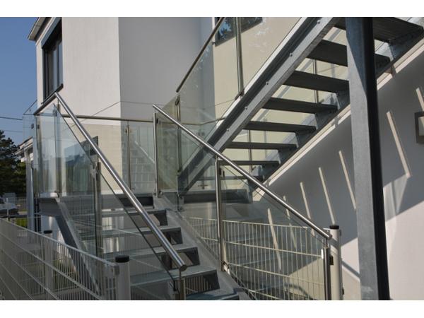 Bild 31 von metall + glas WERKSTATT GmbH