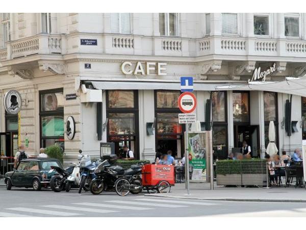 Bild 1 von Mozart Cafe Restaurant