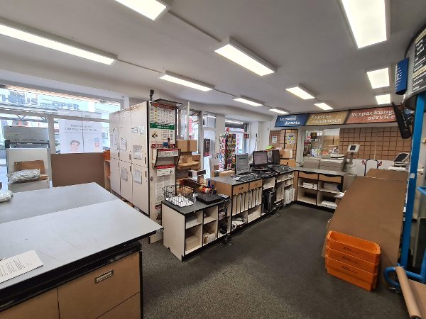 Bild 1 von Mail Boxes Etc. Walfischgasse - Versand, Verpackung, Grafik & Druck