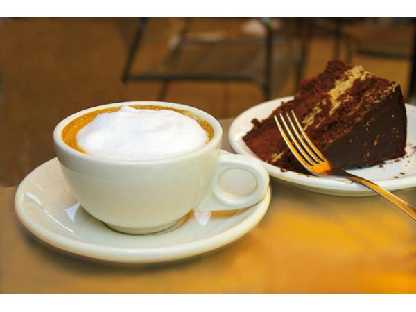 Bild 2 von Cafe-Konditorei u Hotel Landgraf