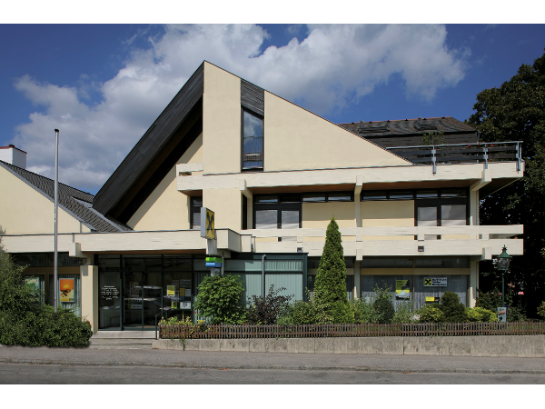 Bild 10 von Raiffeisen Regionalbank Mödling eGen